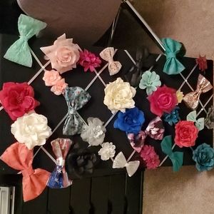 Bundle of Flower and Bow Hairclips